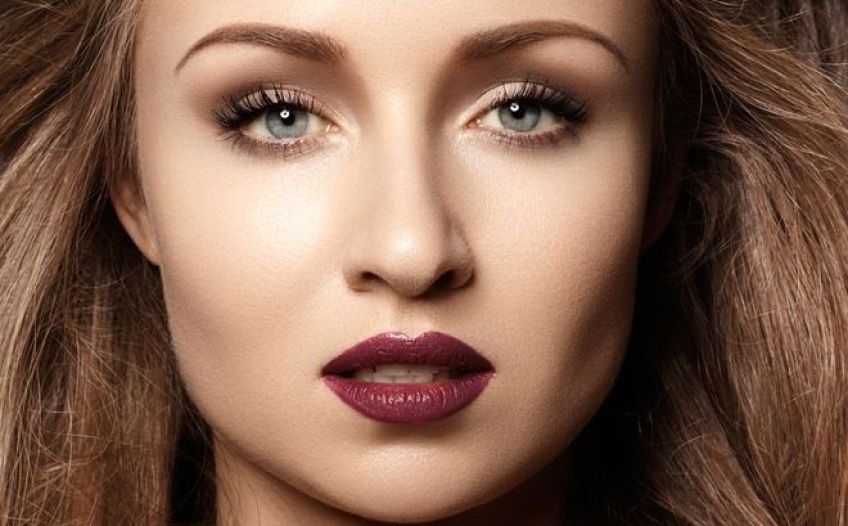 اشتباهات رایج و متداول هنگام آرایش کردن