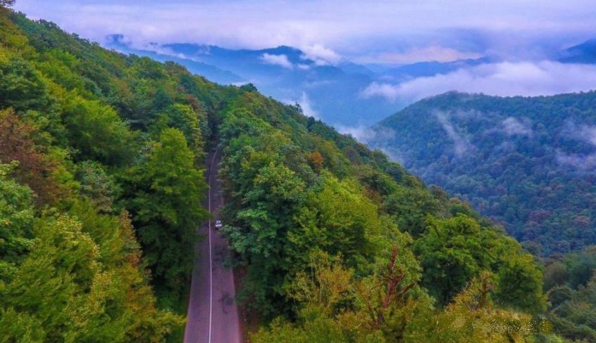 جاده اسالم به خلخال رویایی ترین جاده ایران