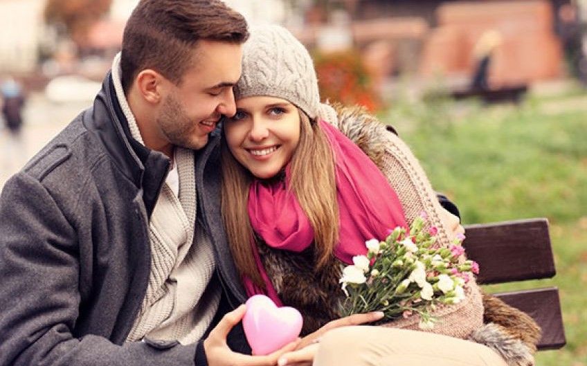 چرا پسرها سخت عاشق می شوند