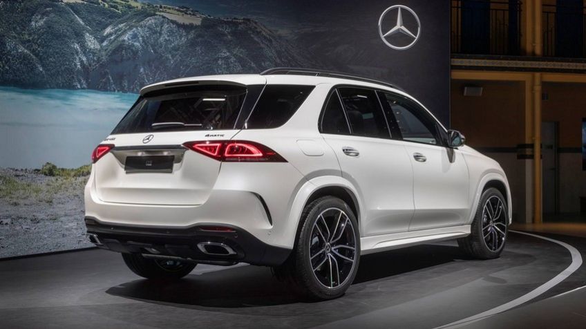 شرکت مرسدس بنز GLE 450 4Matic را در نمایشگاه پاریس رونمایی کرد