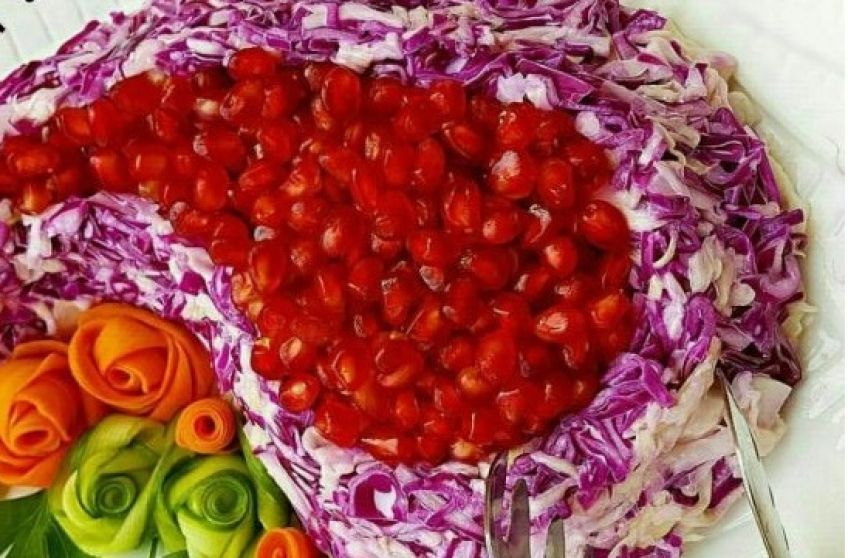 طرز تهیه سالاد انار