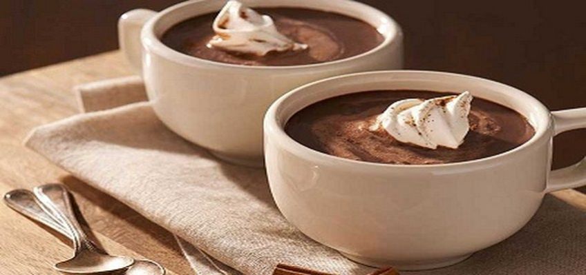 طرز تهیه نوشیدنی زمستانی هات چاکلت