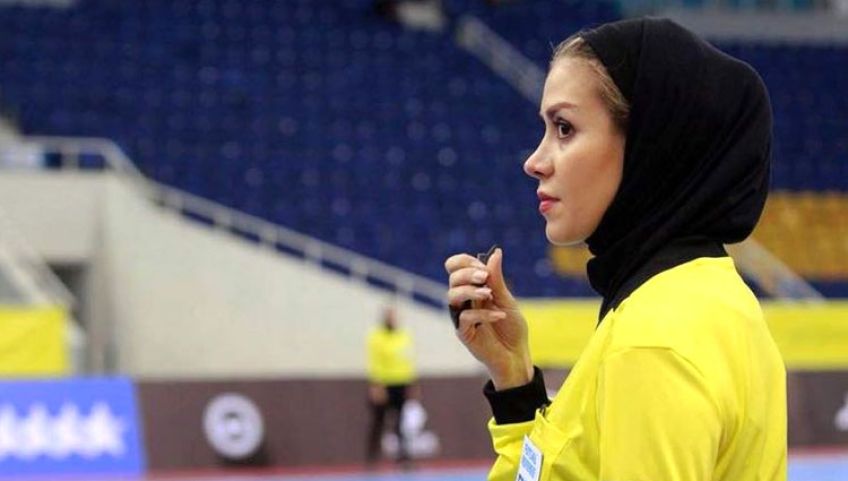 بیوگرافی گلاره ناظمی داور برتر فوتسال زنان ایران