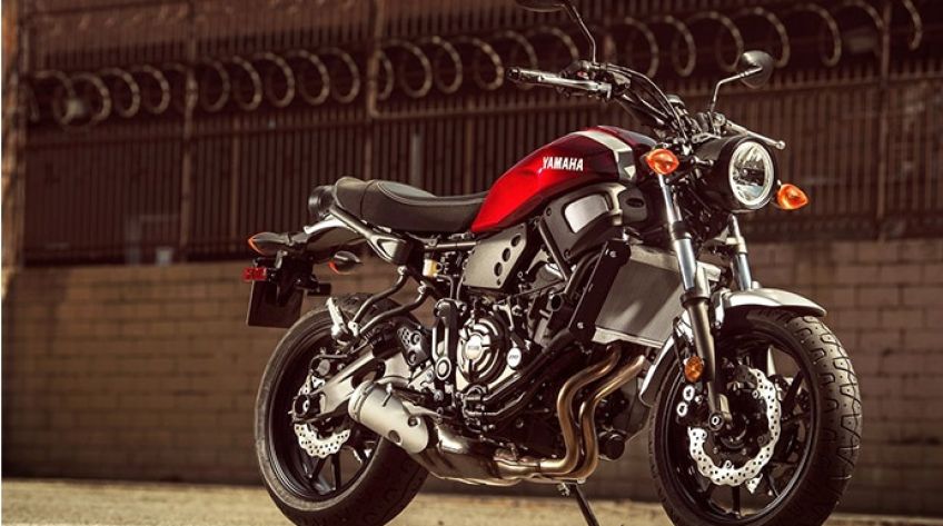 موتورسیکلت یاماها XSR700 مدل 2018 با طرحی کلاسیک ولی کاملا" مدرن