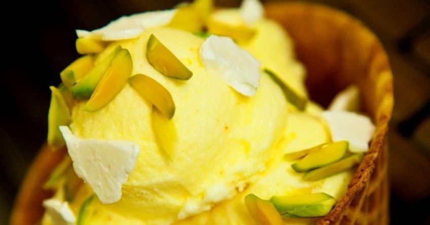 آموزش تهیه بستنی سنتی زعفرانی مخصوص