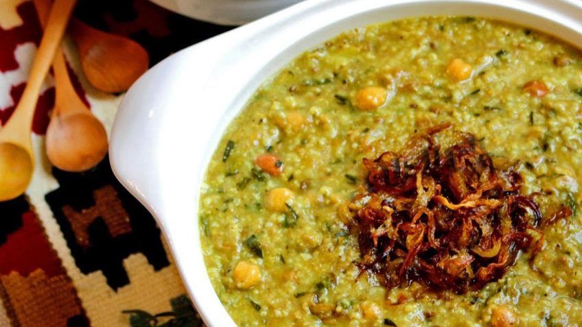 آموزش تهیه آش سبزی شیرازی