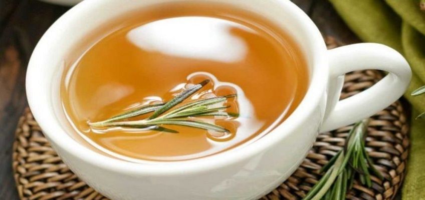 طرز تهیه دمنوش گیاهی چای اکلیل کوهی رزماری