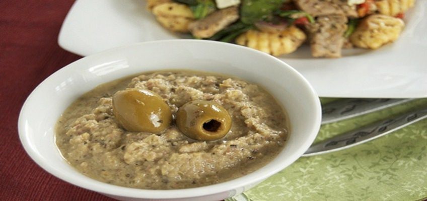 طرز تهیه سس تاپناد زیتون