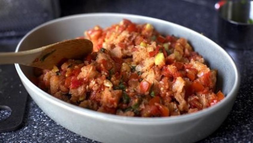 طرز تهیه اسکالوپ گوجه فرنگی با نان تست