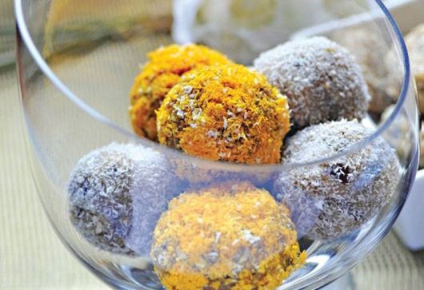آموزش تهیه کیک گردویی توپی