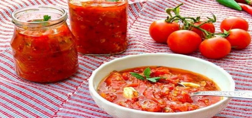 روش تهیه سس گوجه فرنگی و ریحان