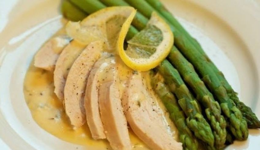 آموزش تهیه مرغ و مارچوبه غذای رژیمی