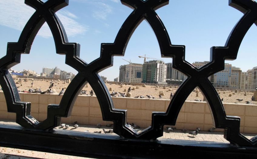 کدام بزرگواران قبرشان در بقیع است