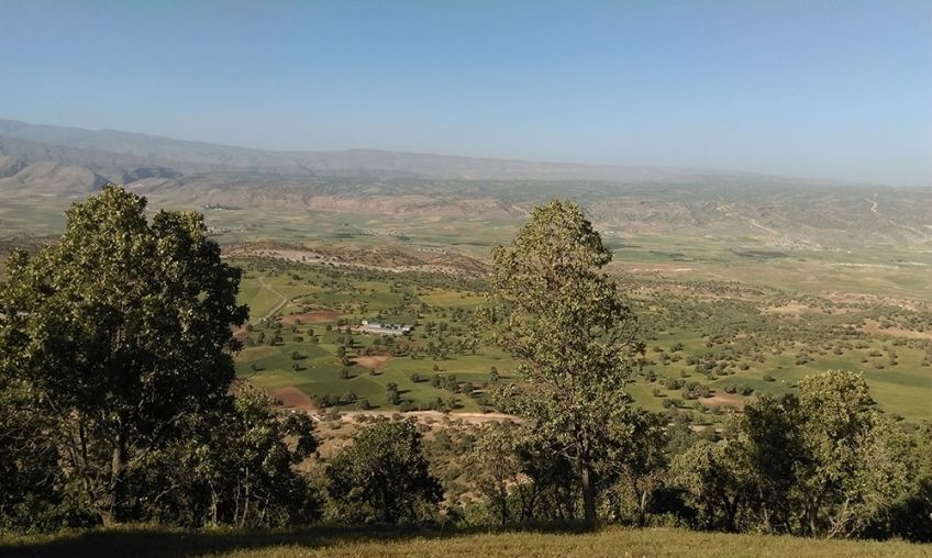روستای خوران ایوان زیباترین منطقه تفریحی ایلام