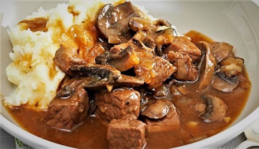 روش تهیه خوراک قارچ با گوشت