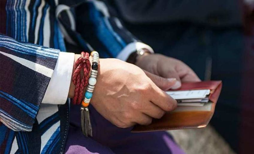 انتخاب صحیح کیف پول و نحوه استفاده مناسب از آن