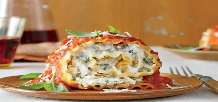 طرز تهیه لازانیا رولی گوشت چرخ کرده با سس سفید