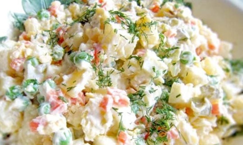 طرز تهیه سالاد سیب زمینی و ماست