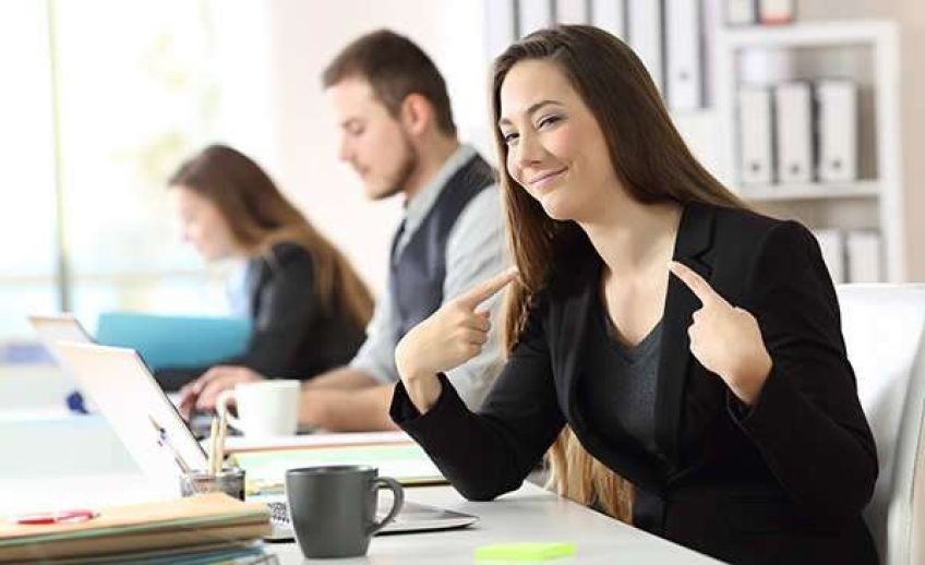 شخصیت و رفتار کارمند خود شیفته چگونه است