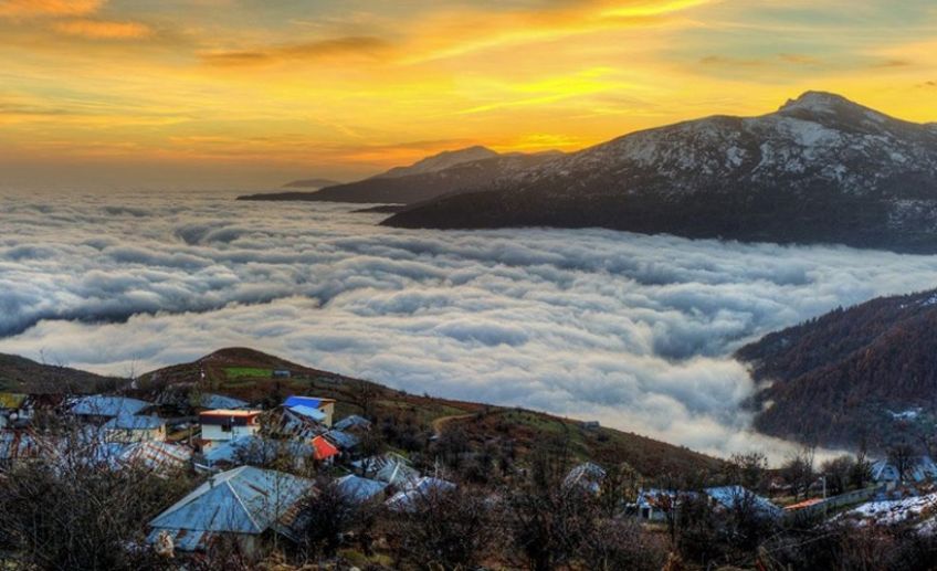 روستای فیبلند بام شرقی مازندران