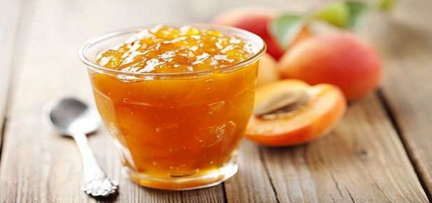 روش تهیه نوشیدنی کوکتل هلو و شلیل