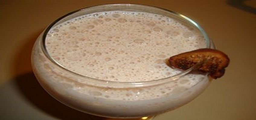 روش تهیه نوشیدنی شیر و انجیر خشک