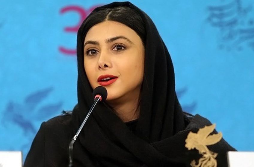 بیوگرافی آزاده صمدی بازیگر سینما و تلویزیون