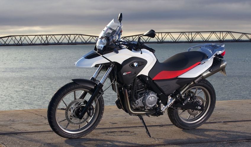 نگاهی به موتورسیکلت  بی ام و G 650 GS