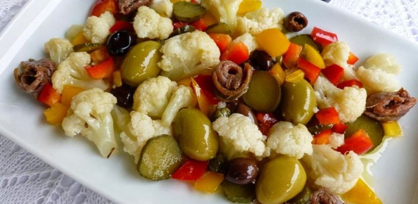 آموزش تهیه سالاد رژیمی گل کلم و تن ماهی