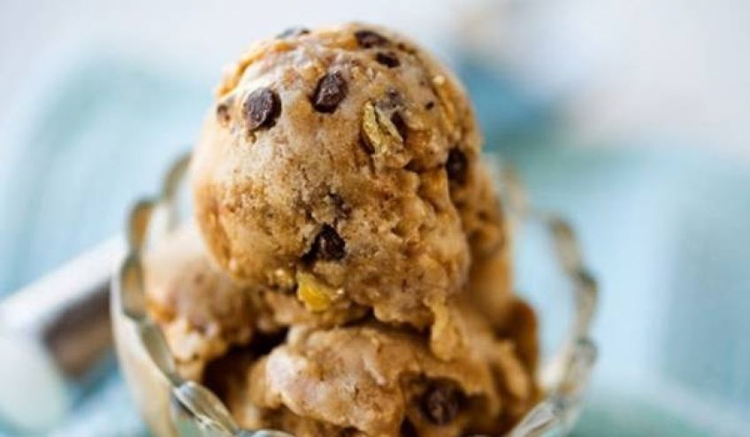 آموزش تهیه بستنی گردویی با قهوه