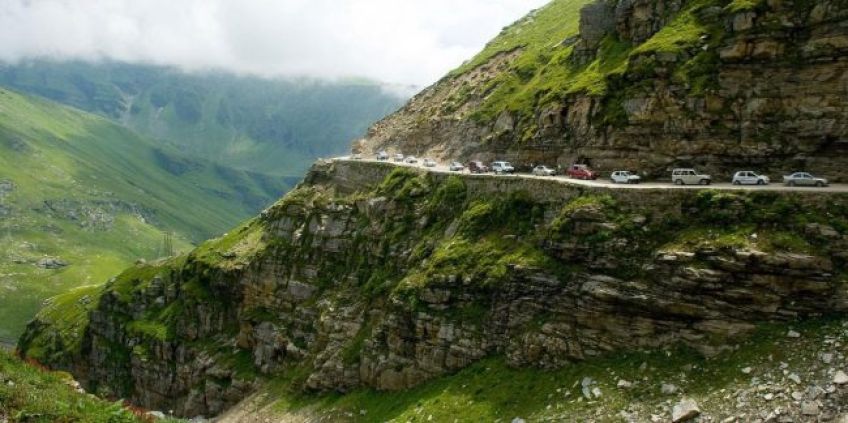 گردنه حیران اردبیل با طبیعتی حیران کننده