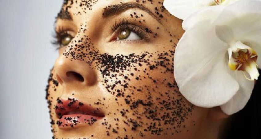فواید و خواص ماسک تفاله قهوه برای پوست