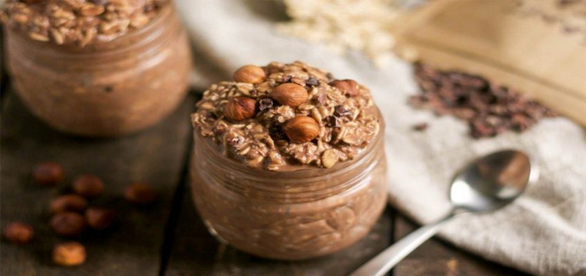 روش تهیه نوشیدنی اسموتی کره فندق و شکلات