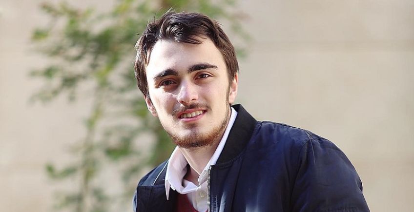 واکنش تند احمد خمینی به انتشار عکس جنجالی او در فضای مجازی