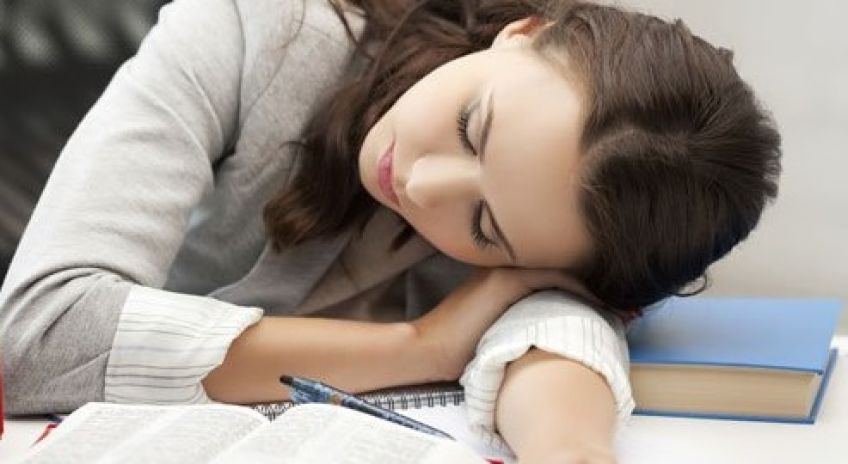 چرا بیشتر اوقات خسته و بی حالیم