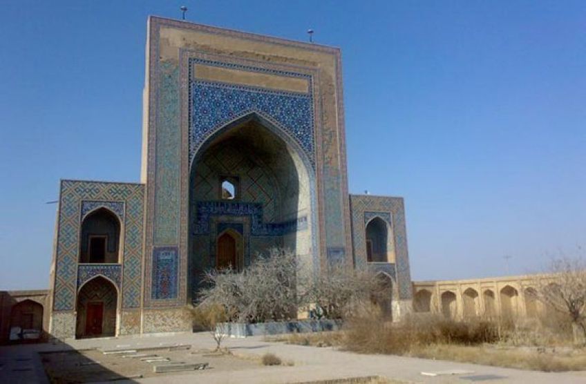 آرامگاه مولانا زین‌ الدین ابوبکر در تایباد خراسان رضوی
