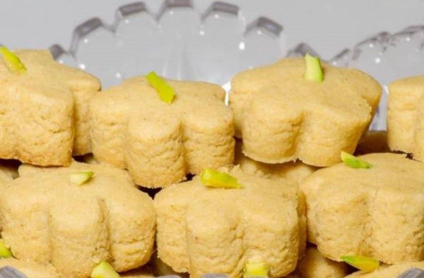 دستور پخت شیرینی نخود چی ترد و خوشمزه