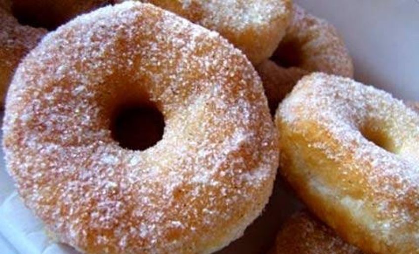 طرز تهیه دونات آب سیب  با شیر خشک