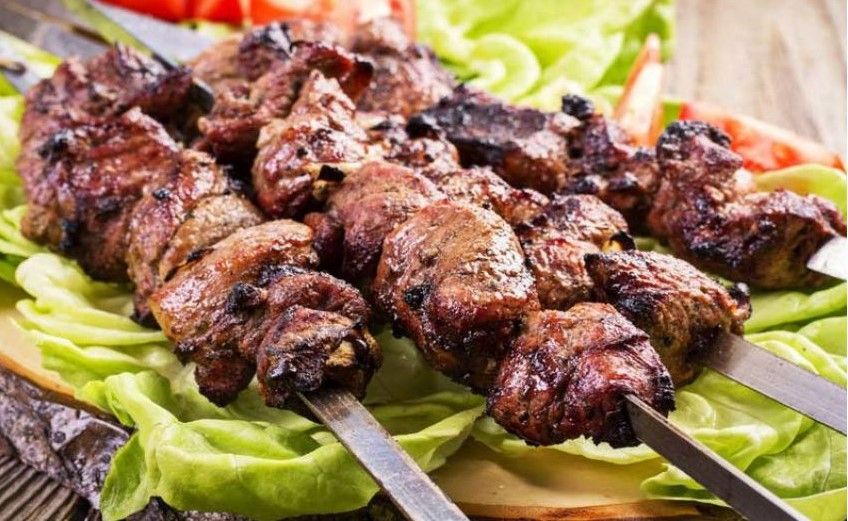 طرز تهیه کباب گوشت گوساله با سس بالزامیک