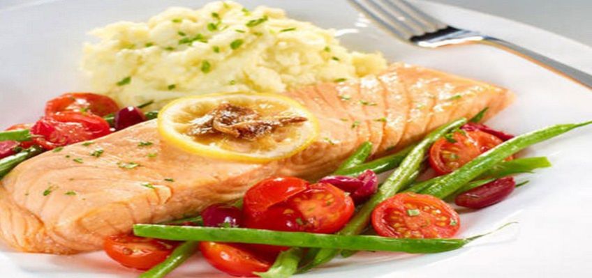 روش پخت غذای دریایی سالمون با سس هولندایز