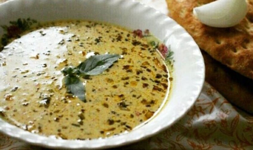 طرز تهیه اشکنه پیاز