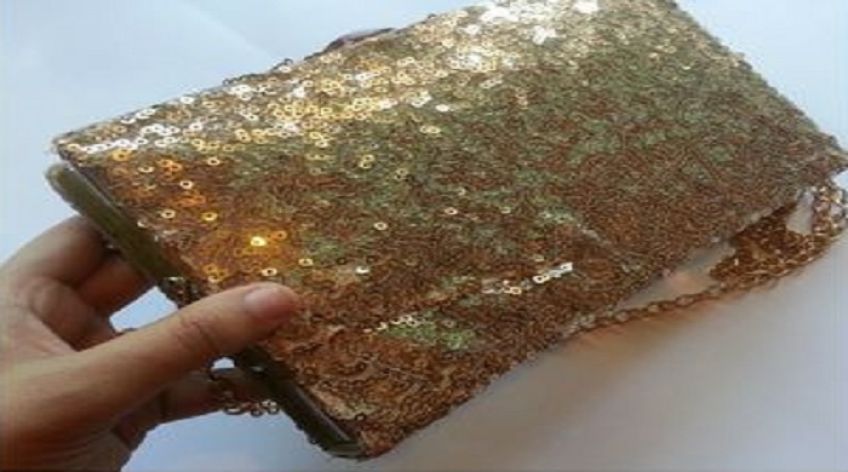 ساخت کیف مجلسی با نوار ویدیویی