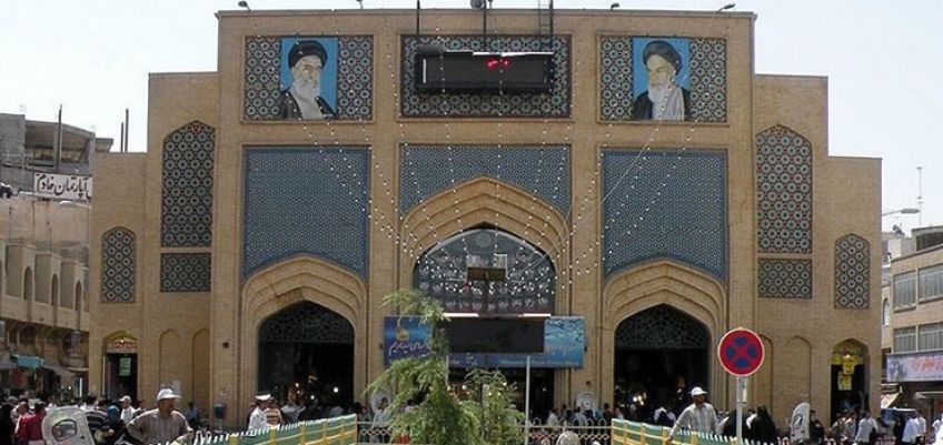 بازار رضا مشهد با طولی بیش از یک کیلومتر