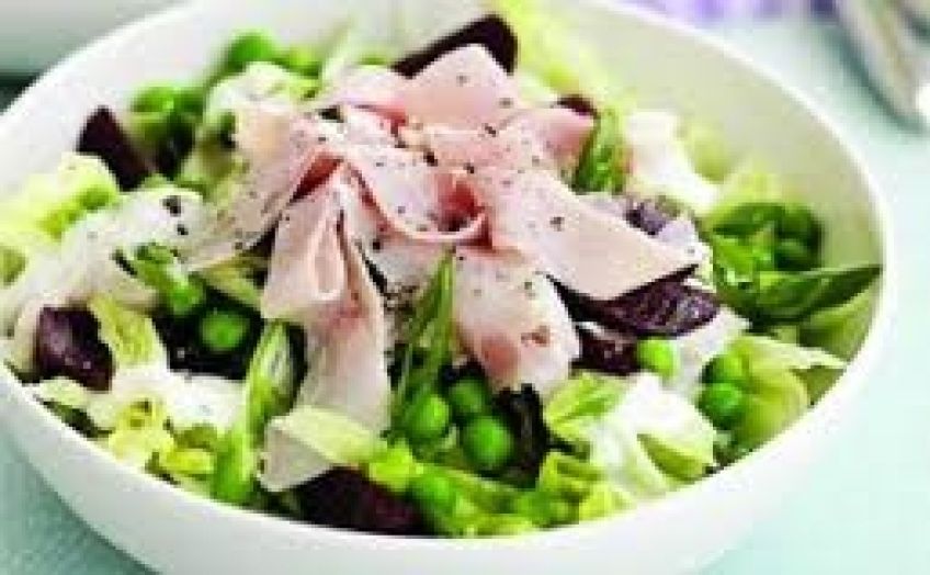 آموزش تهیه سالاد کالباس و لبو