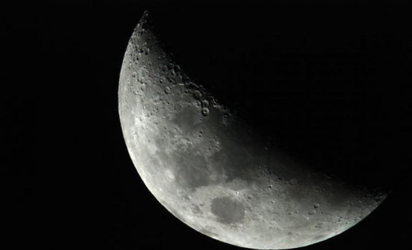 رمزگشایی از نیمه تاریک ماه