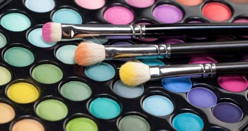 راهنمای خرید و انتخاب سایه چشم