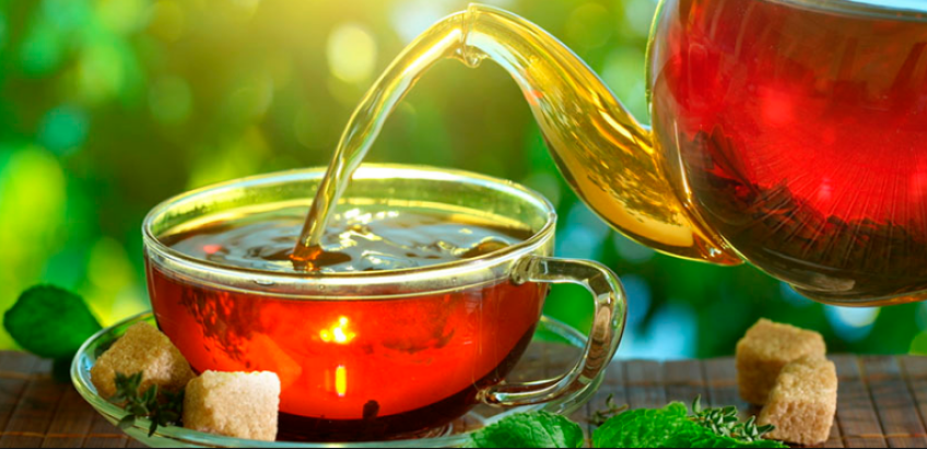 مضرات خوردن چای زیاد در فصل زمستان