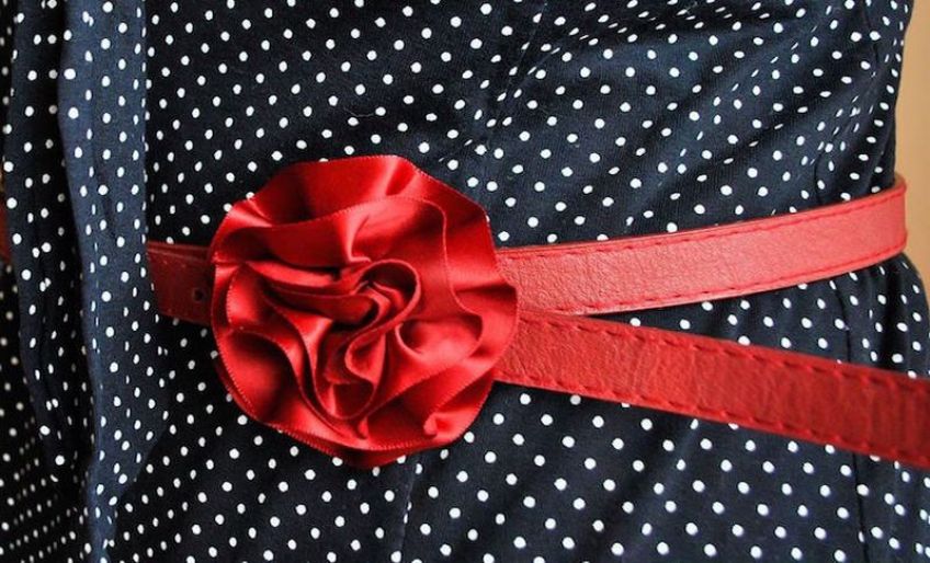 نحوه ست کردن لباس های خال خالی