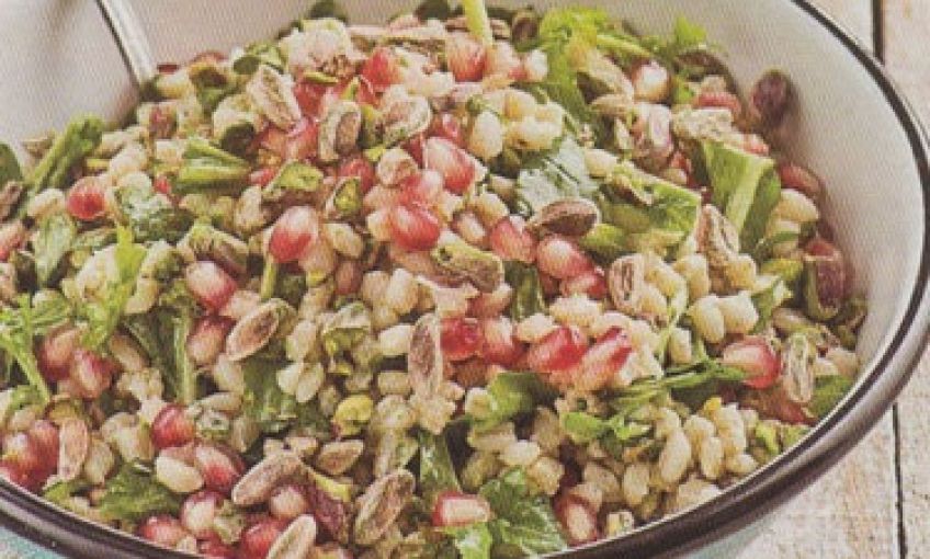 روش تهیه سالاد پسته و گندم