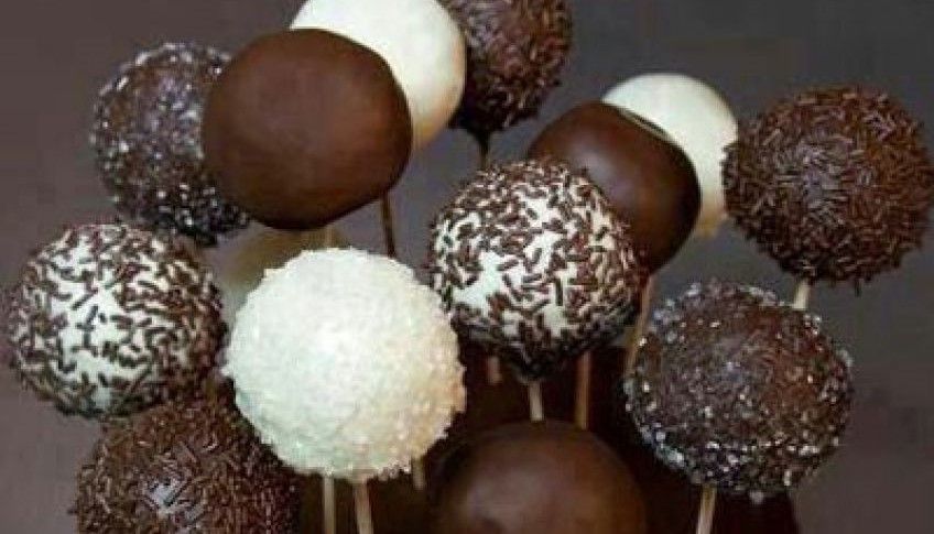 آموزش تهیه توپک های شکلاتی فوری یکی از بهترین دسرها
